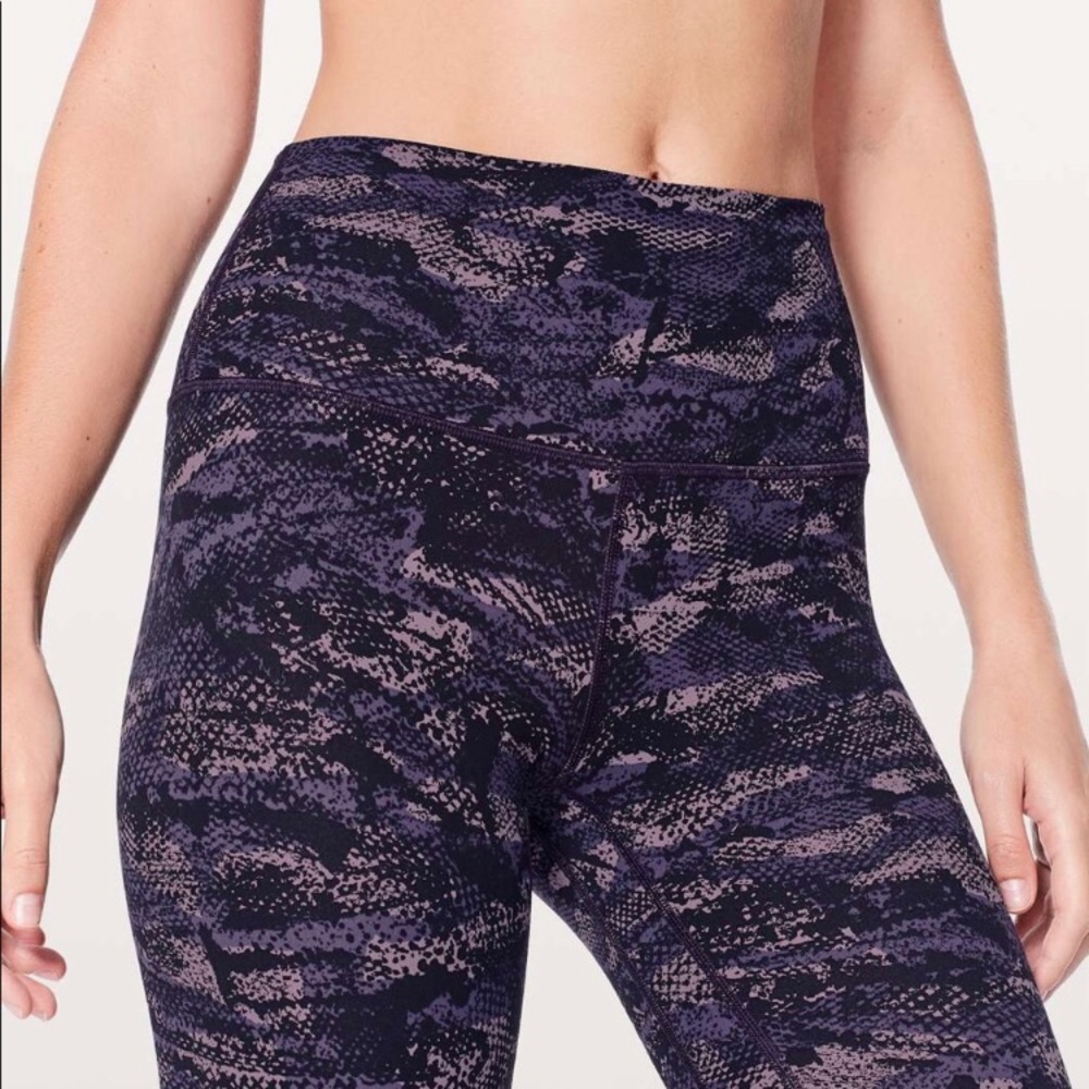 NWT💕Align Lululemon Pant 28” Wave Camo Legging - Picture 8 of 8